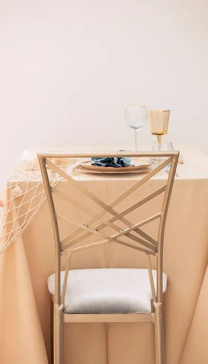 Персиковый сет с голубыми акцентами