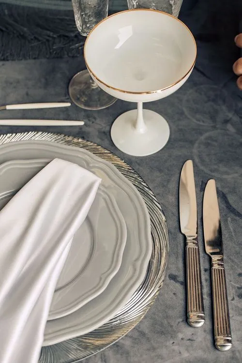 Серо-зеленый сет с овощами