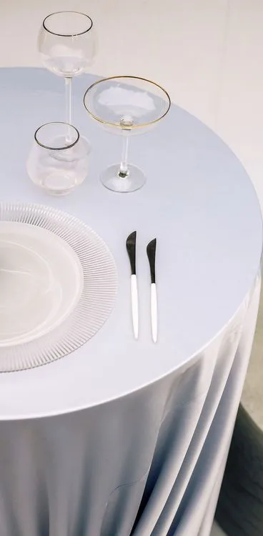 Стальной-серый сет с пуфами