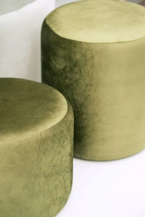 Зеленый сет с пуфами